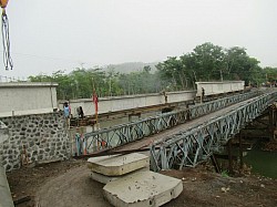 Penggantian jembatan
